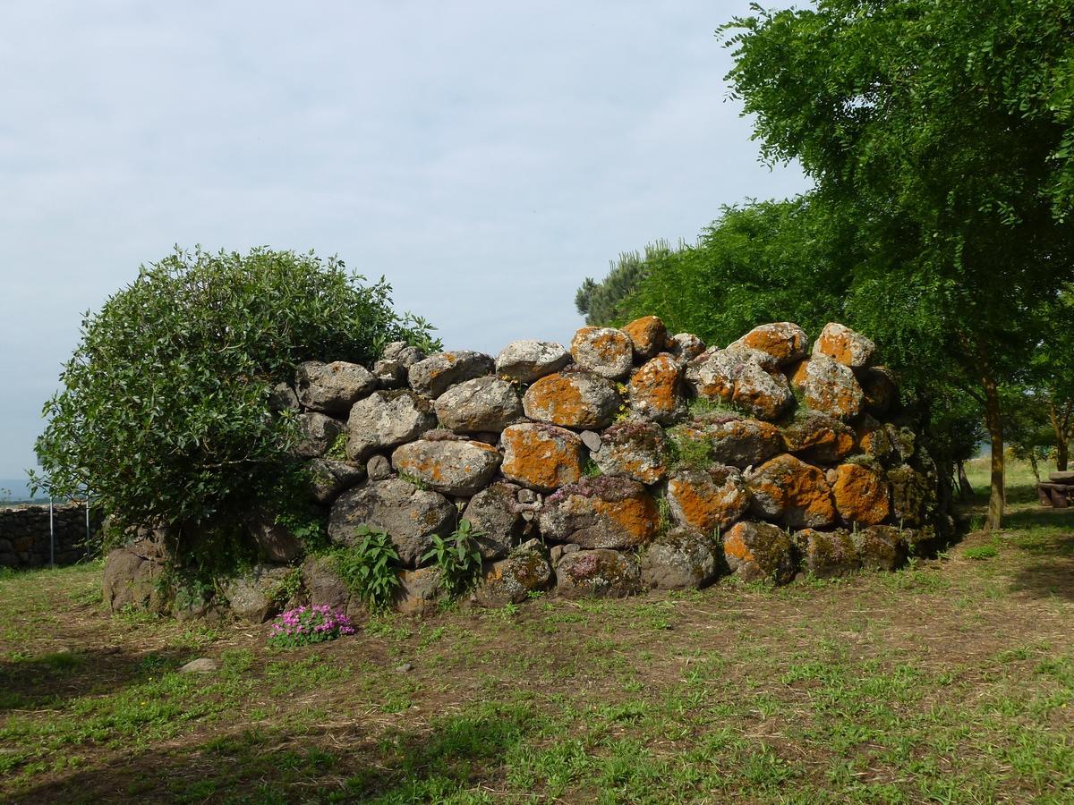 Agriturismo Nuragh'Elighe Sindia Eksteriør bilde